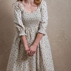 Neuflora Wilmington Dress (Cream With Blue Floral) Size Large